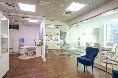 Opisina sa Business Bay, Dubai, UAE 74 sq.m. № 691749 - larawan 3