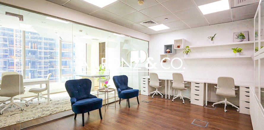 دفتر در Business Bay، Dubai ، امارات متحده عربی 74 متر مربع.  شماره 691749