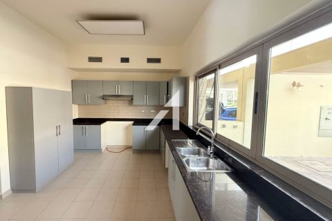 Villa à louer à Meydan, Dubai, EAU 3 chambres, 235 m2 № 691710 - photo 10