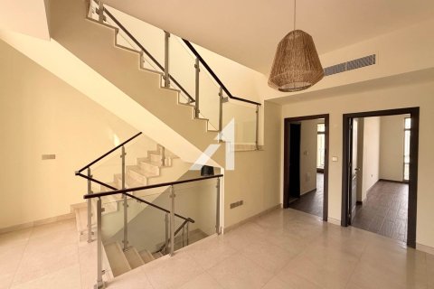 Villa à louer à Meydan, Dubai, EAU 3 chambres, 235 m2 № 691710 - photo 7