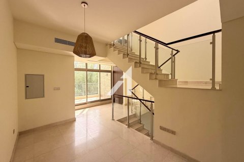 Villa à louer à Meydan, Dubai, EAU 3 chambres, 235 m2 № 691710 - photo 20