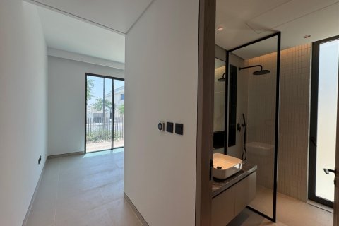 Vilă de închiriat în Tilal Al Ghaf, Dubai, EAU 4 dormitoare, 432 mp. №706154 - poză 4