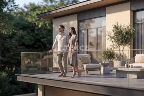 Vilë në Abu Dhabi, Emiratet e Bashkuara Arabe 4 dhoma gjumi, 401 m2. № 706234 - Foto 15