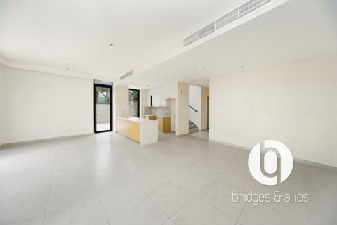 Villa en alquiler en Dubai Hills Estate, Dubai, EAU 3 dormitorios, 278 m2 № 706153 - foto 2