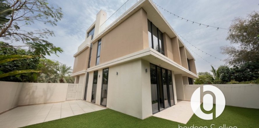 Villa en Dubai Hills Estate, Dubai, EAU 3 dormitorios, 278 m² № 706153
