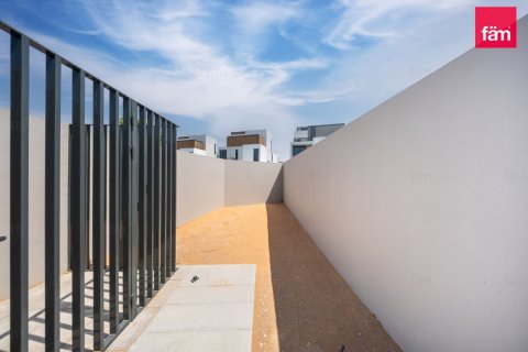 Townhouse de închiriat în Dubai, EAU 4 dormitoare, 448 mp. №718065 - poză 8
