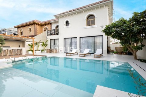 Vila v Falcon City of Wonders, Dubai, SAE 5 ložnice, 814 m² Č.: 627107 - fotografie 1