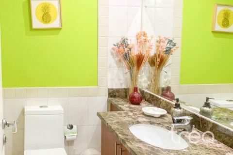 Vila v The Springs, Dubai, SAE 3 spálne, 359.35 m2 č. 733613 - Fotografia 11