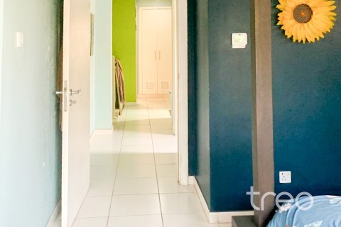 Vila v The Springs, Dubai, SAE 3 spálne, 359.35 m2 č. 733613 - Fotografia 8
