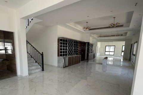 Villa zur Miete in Al Khawaneej, Dubai, VAE 4 Schlafzimmer, 1115 m2 Nr. 712502 - Foto 4