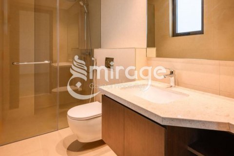 Townhouse in Khalifa City, Abu Dhabi, UAE 3 bedrooms, 171.7 sq.m. № 574330 - photo 10