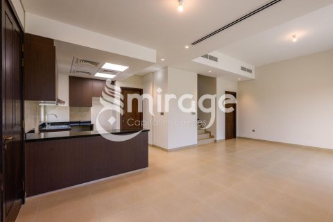 Townhouse in Khalifa City, Abu Dhabi, UAE 3 bedrooms, 171.7 sq.m. № 574330 - photo 9
