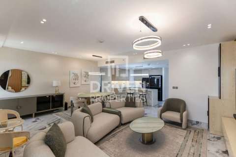 Apartmen di Jumeirah Beach Residence, Dubai, UAE 2 bilik tidur, 129.6 meter persegi № 756762 - foto 2