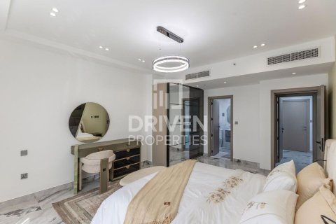 Apartmen di Jumeirah Beach Residence, Dubai, UAE 2 bilik tidur, 129.6 meter persegi № 756762 - foto 14