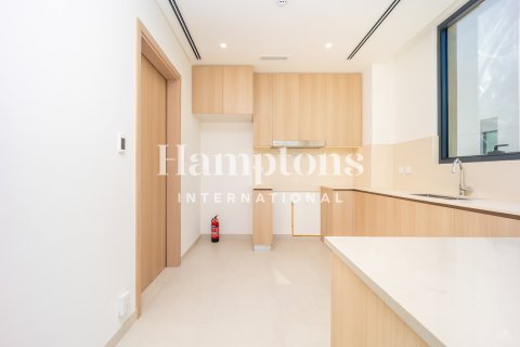 Villa para arrendamento em Arabian Ranches 3, Dubai, EAU 3 quartos, 463.65007307 m2 № 679449 - foto 1