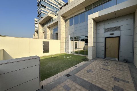 Townhouse in Al Raha Beach, Abu Dhabi, UAE 2 bedrooms, 317.4 sq.m. № 557427 - photo 1