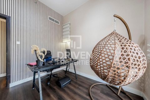 Apartment til salg i Al Furjan, Dubai, UAE 2 soveværelser, 95 kvm № 683611 - foto 9