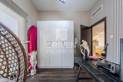 Apartment til salg i Al Furjan, Dubai, UAE 2 soveværelser, 95 kvm № 683611 - foto 7