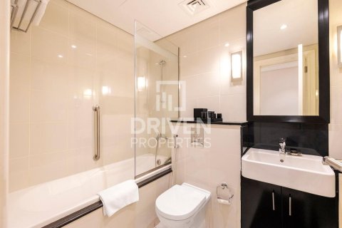 Apartman u Business Bay, Dubai, UAE 3 spavaćih soba, 150.22 m2 Br. 742878 - fotografija 15