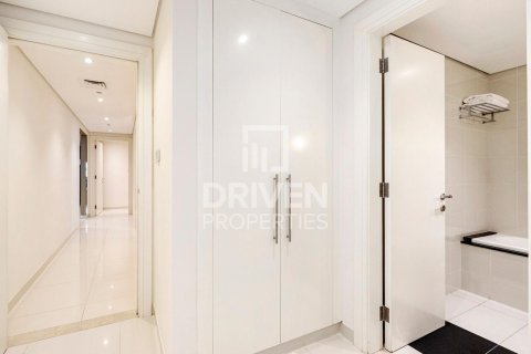 Apartman u Business Bay, Dubai, UAE 3 spavaćih soba, 150.22 m2 Br. 742878 - fotografija 11