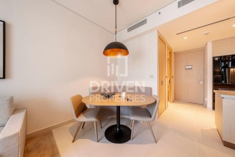 Müüa korter asukohaga Downtown Dubai (Downtown Burj Dubai), Dubai, AÜE: 2 magamistoaga, 111.86 m² Nr 742876 - pilt 9