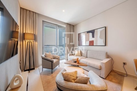 Müüa korter asukohaga Downtown Dubai (Downtown Burj Dubai), Dubai, AÜE: 2 magamistoaga, 111.86 m² Nr 742876 - pilt 2