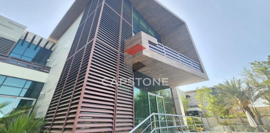 Vila v Al Maqtaa, Abu Dhabi, SAE 5 ložnice, 1254 m² Č.: 600948