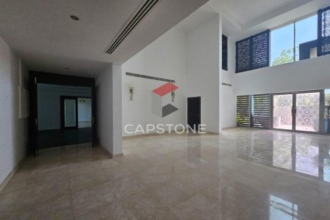 Vila v Al Maqtaa, Abu Dhabi, SAE 5 ložnice, 1254 m² Č.: 600948 - fotografie 16