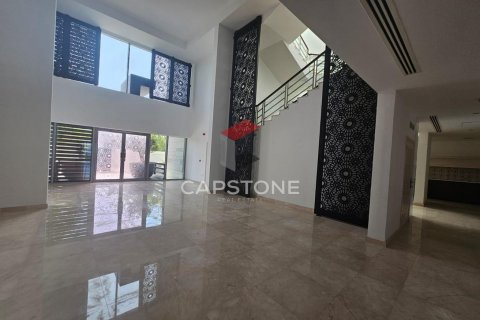Vila v Al Maqtaa, Abu Dhabi, SAE 5 ložnice, 1254 m² Č.: 600948 - fotografie 8