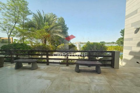Vila v Al Maqtaa, Abu Dhabi, SAE 5 ložnice, 1254 m² Č.: 600948 - fotografie 14