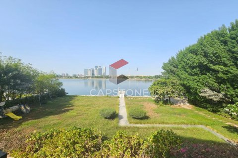 Vila v Al Maqtaa, Abu Dhabi, SAE 5 ložnice, 1254 m² Č.: 600948 - fotografie 22
