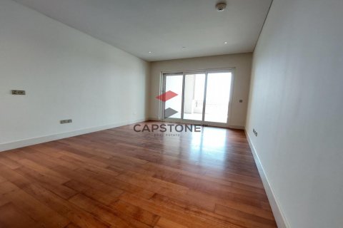 Apartment in Eastern Road, Abu Dhabi, UAE 3 bedrooms, 305 sq.m. № 600947 - photo 25