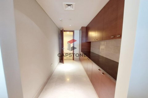 Apartment in Eastern Road, Abu Dhabi, UAE 3 bedrooms, 305 sq.m. № 600947 - photo 27