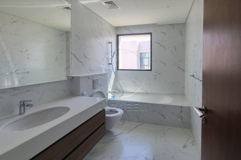 Řadový dům v Abu Dhabi, SAE 4 ložnice, 552 m² Č.: 615037 - fotografie 15