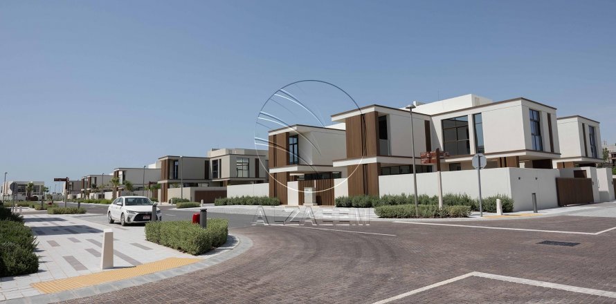 Řadový dům v Abu Dhabi, SAE 4 ložnice, 552 m² Č.: 615037