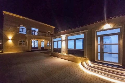 阿联酋 Abu Dhabi 待租 : 5 卧, 604 平方米 , 编号615036 - 照片 1