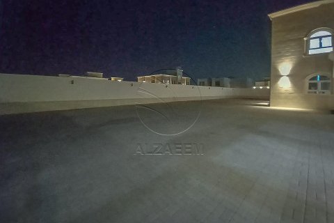 阿联酋 Abu Dhabi 待租 : 5 卧, 604 平方米 , 编号615036 - 照片 2