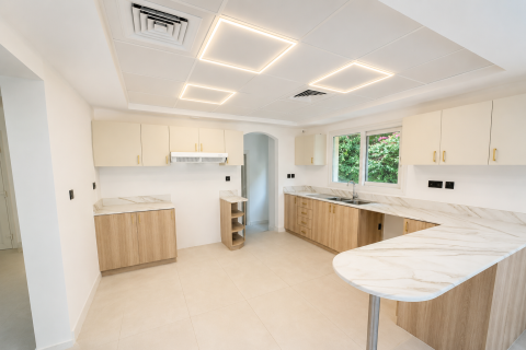 Villa uthyres i Meadows, Dubai, UAE 5 sovrum, 553 kvm Nr. 750041 - fotografi 2