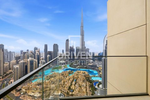 Apartment in Downtown Dubai (Downtown Burj Dubai), Dubai, UAE 3 bedrooms, 127.09 sq.m. № 756956 - photo 1