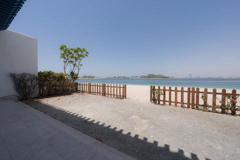 Villa itt: Palm Jumeirah, Dubai, EAE, 5 hálószoba, 318.47 m², azonosító: 757488 - fénykép 2