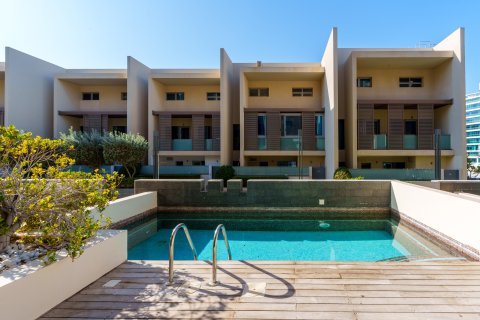 Maison de ville à louer à Al Raha Beach, Abu Dhabi, EAU 4 chambres, 622.08 m2 № 757487 - photo 19