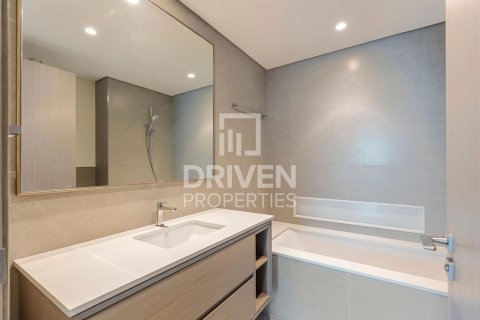 Apartamento en venta en Downtown Dubai (Downtown Burj Dubai), Dubai, EAU 2 dormitorios, 113.62 m2 № 767506 - foto 12