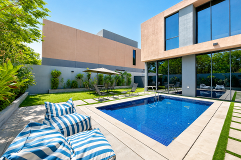 Vila u gradu Tilal City, Sharjah, UAE 4 spavaće sobe, 383.6 m2 Br. 748721