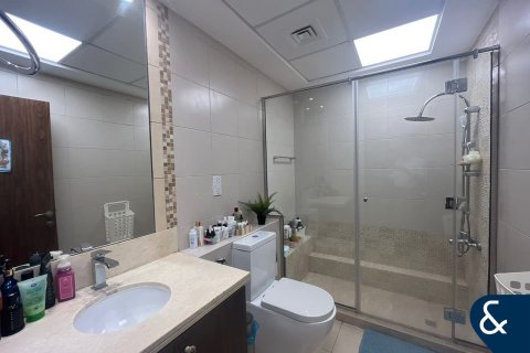 Dzīvoklis Business Bay, Dubaijā, AAE 3 istabas, 190 m2 Nr. 666667 - attēls 11