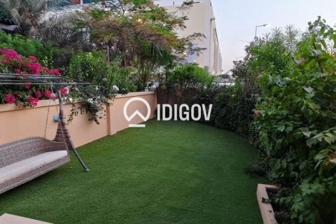 Kaupunkipientalo Jumeirah Village Triangle, Dubai, Arabiemiraatit 2 makuuhuonetta, 169.46 m2 № 735397 - kuva 1