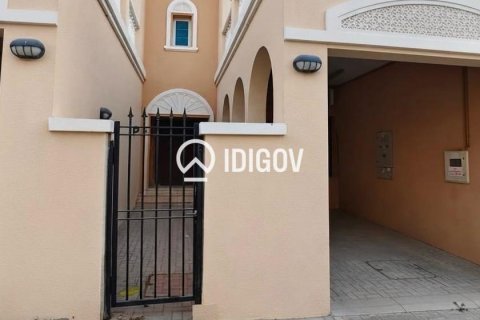 Kaupunkipientalo Jumeirah Village Triangle, Dubai, Arabiemiraatit 2 makuuhuonetta, 169.46 m2 № 735397 - kuva 12
