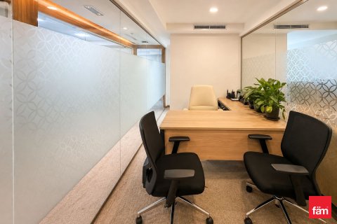 Biuro do wynajęcia w Sheikh Zayed Road, Dubai, ZEA 1136.7 mkw., nr 720434 - zdjęcie 9