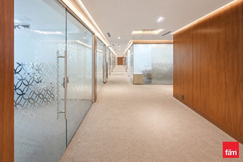 Biuro do wynajęcia w Sheikh Zayed Road, Dubai, ZEA 1136.7 mkw., nr 720434 - zdjęcie 5
