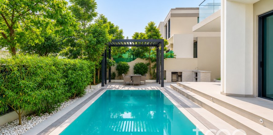 Vilë në Tilal Al Ghaf, Dubai, Emiratet e Bashkuara Arabe 4 dhoma gjumi, 371.61 m2. № 758870