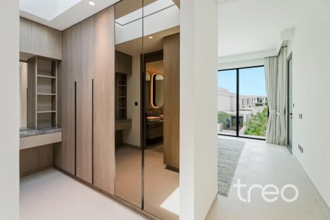 Vilë në Tilal Al Ghaf, Dubai, Emiratet e Bashkuara Arabe 4 dhoma gjumi, 371.61 m2. № 758870 - Foto 8